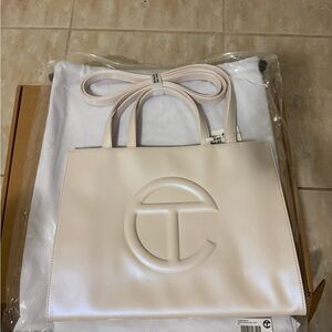 Telfar Pearl Medium Shopper